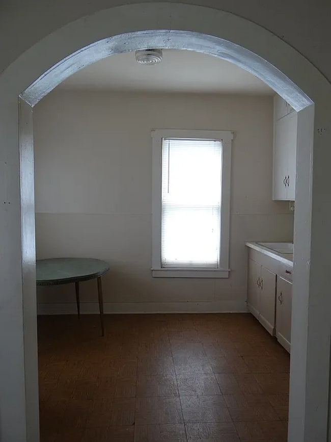 Building Photo - 1108 Dallas St