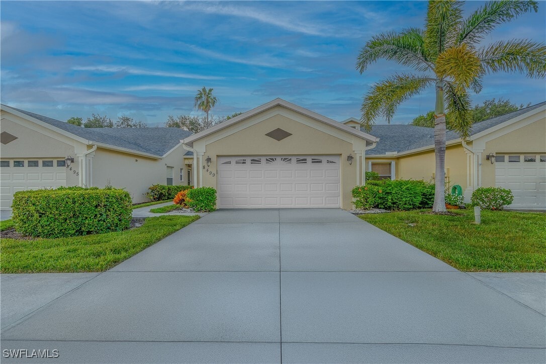 Primary Photo - 8499 Ibis Cove Cir