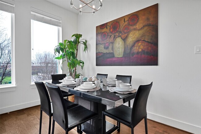 Foto del edificio - 2916 Cline St