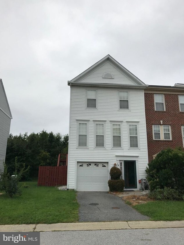 14 Boggs Ln, Bear, DE 19701 Townhome Rentals in Bear DE