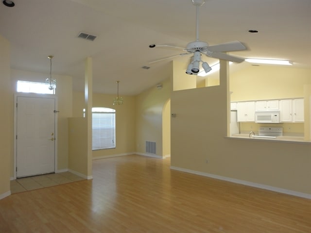 Foto del edificio - 835 Marquee Drive