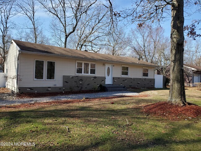 Foto del edificio - 2627 Ridgeway Rd
