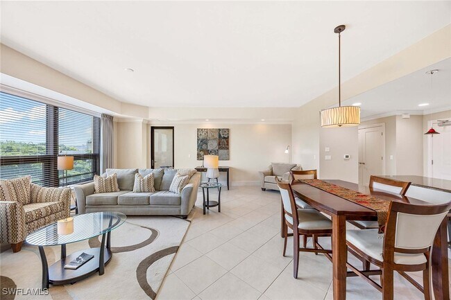 Building Photo - 9115 Strada Pl