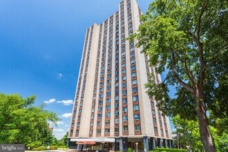 Building Photo - 9701 Fields Rd