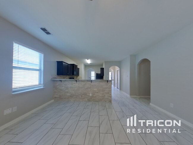 Building Photo - 1342 Barrel Dr