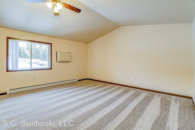 Building Photo - 1410-1420-1580 Westwood Dr