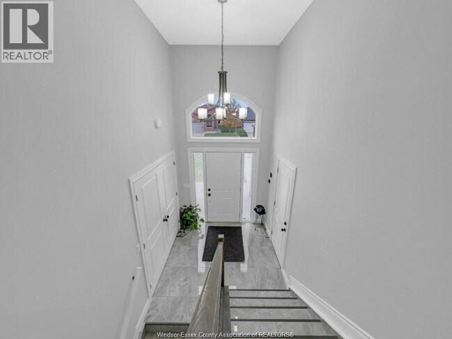 Building Photo - 2277 Northway Ave