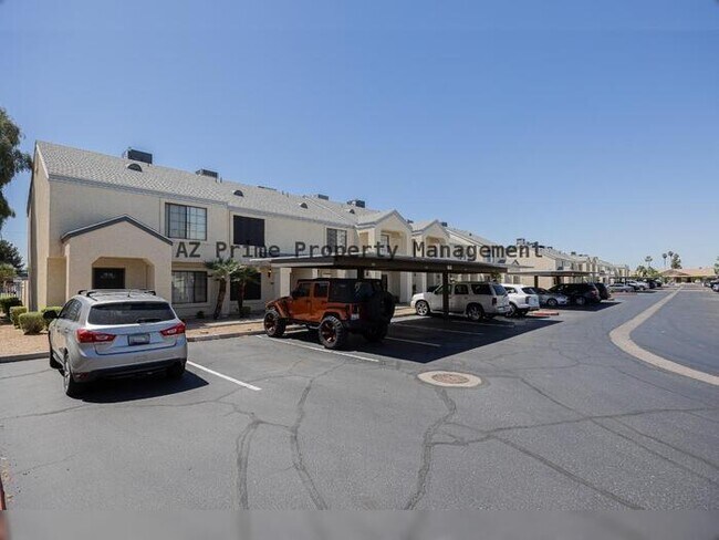 Foto del edificio - 7801 N 44th Dr