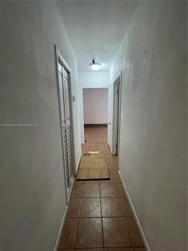 Building Photo - 3 bedroom in North Miami FL 33161