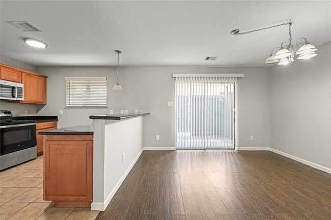 Foto del edificio - 1520 Sherwood Forest St