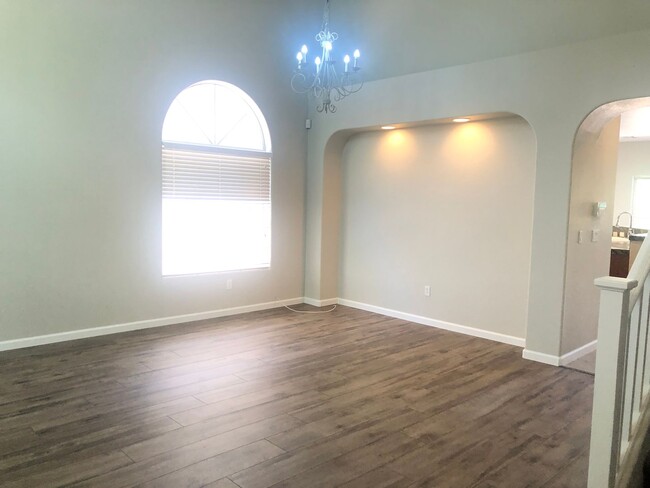 Building Photo - SUMMERLIN  2-STORY HOME  4 BEDROOM 3 BATH ...