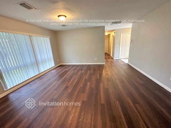 Foto del edificio - 720 Bucher Rd