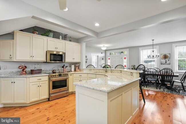 Foto del edificio - 1620 Buchanan Trail E
