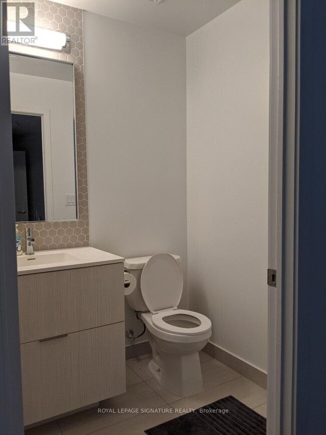 Building Photo - 2520 Eglinton Ave W