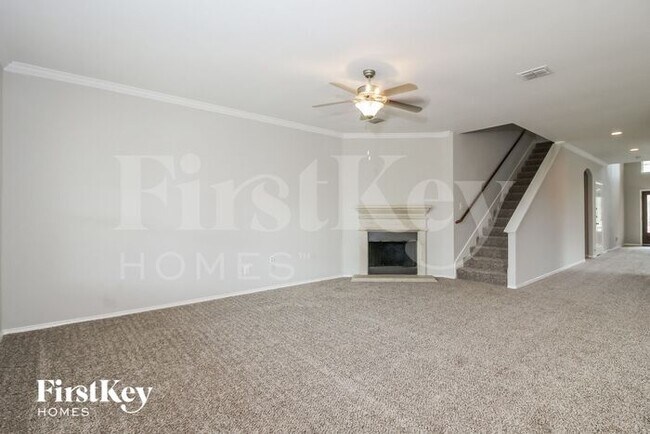 Building Photo - 1333 Shelley Dr