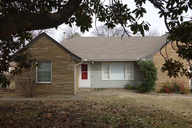 Front Door with Mail slot! - 5527 E 5th St