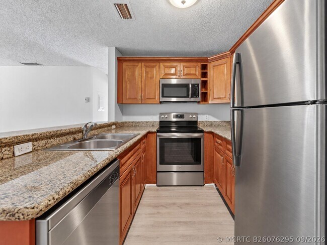 Foto del edificio - 9401 NW 49th Pl