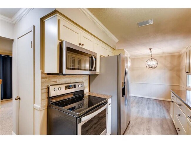Foto del edificio - 8407 Lower 208th St W