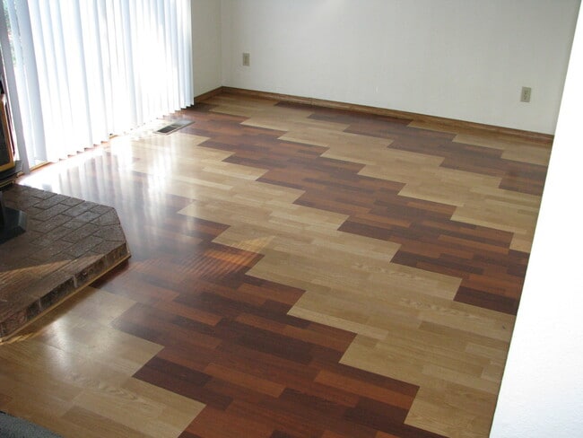 Building Photo - Three Bedroom with Wood Stove