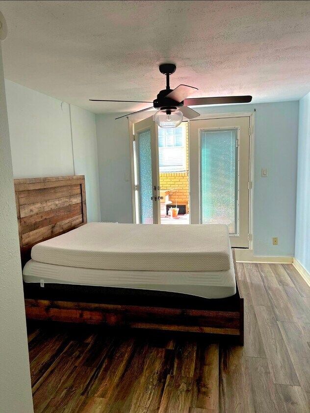 Foto del edificio - 2606 Stanford St