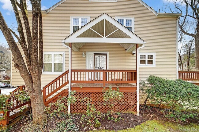 Foto del edificio - 75 W Hartsdale Ave