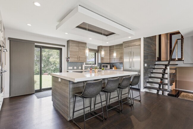 Foto del edificio - 740 Terrace Ct