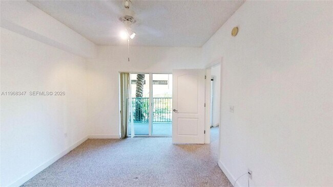 Foto del edificio - 6001 SW 70th St