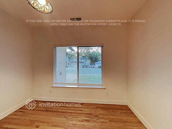 Foto del edificio - 5520 Hope Ranch Ct