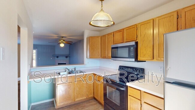 Building Photo - 971 Brant Hollow Ct