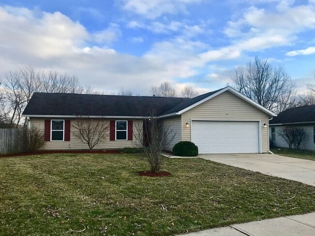Building Photo - Gorgeous 3 Bedroom 2 Bathroom Ranch Home i...