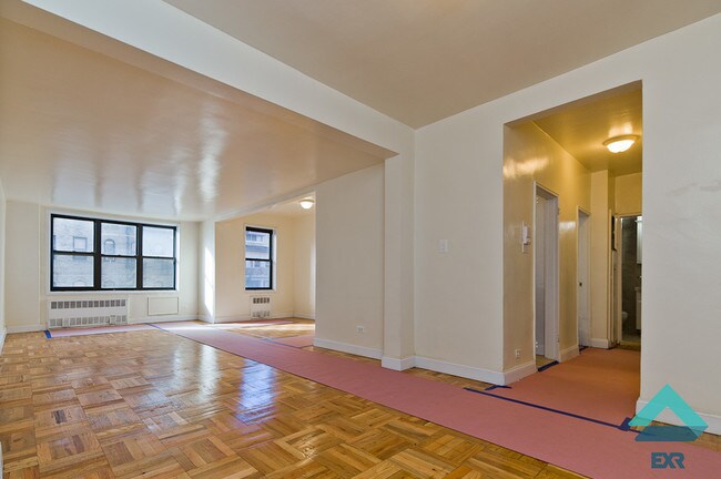 Foto del edificio - 425 E 26th St