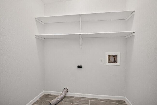Foto del edificio - 10383 Briar Forest Dr