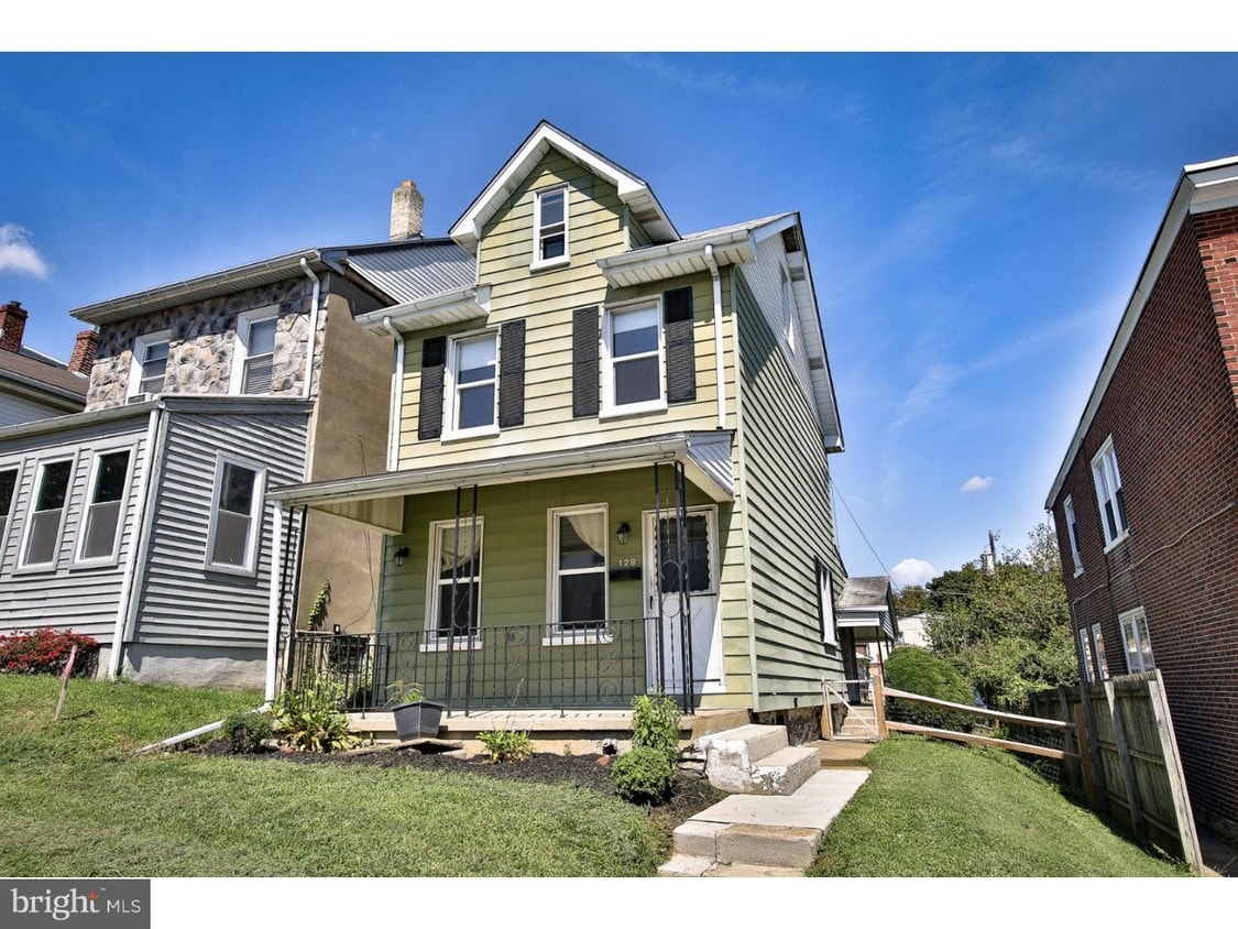 128 E 9th Ave, Conshohocken, PA 19428 House Rental in Conshohocken