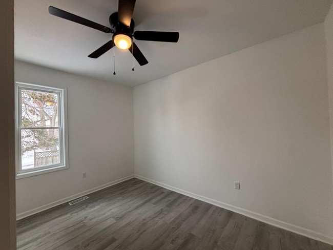 Building Photo - 1303 Buffalo St