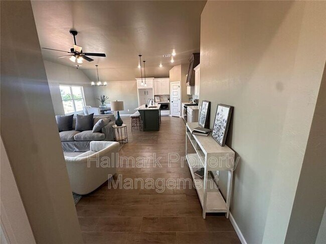 Foto del edificio - 11909 NW 120th St