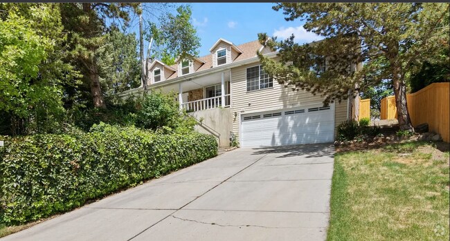 Basement apartment - 423 E 2100 N