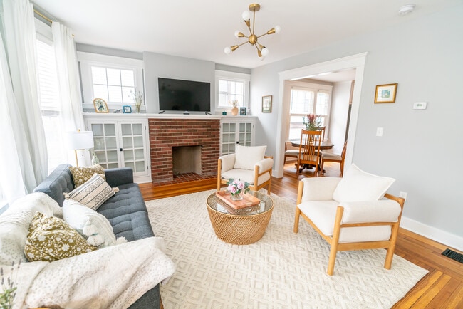 Building Photo - 60 Starr St