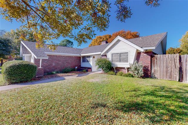 Building Photo - 440 Fieldwood Terrace