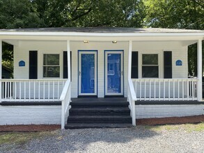 Building Photo - 3128 Ridge Ave