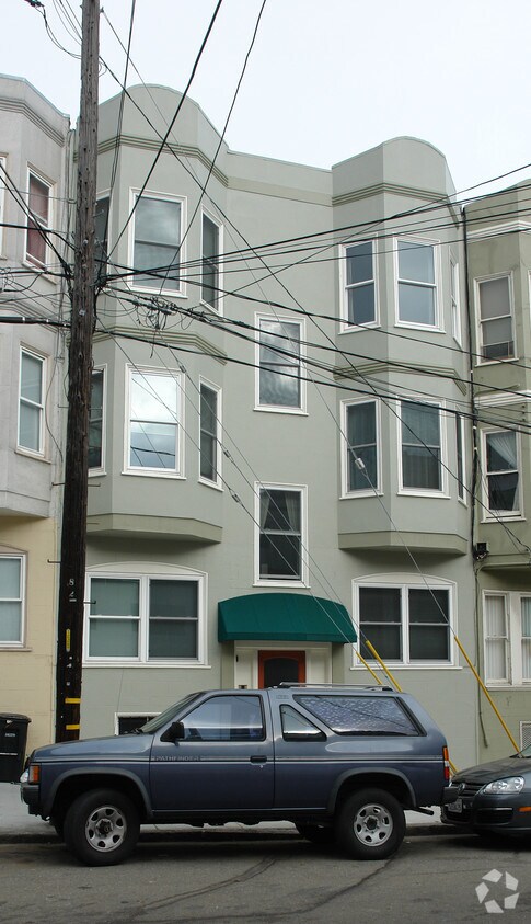 Primary Photo - 816-822 Greenwich St