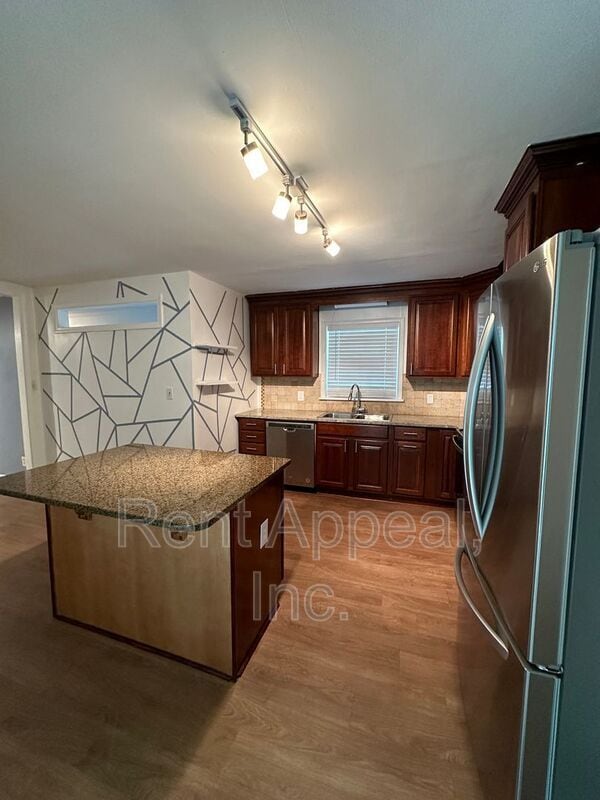 Building Photo - 2811 Arrowood Dr
