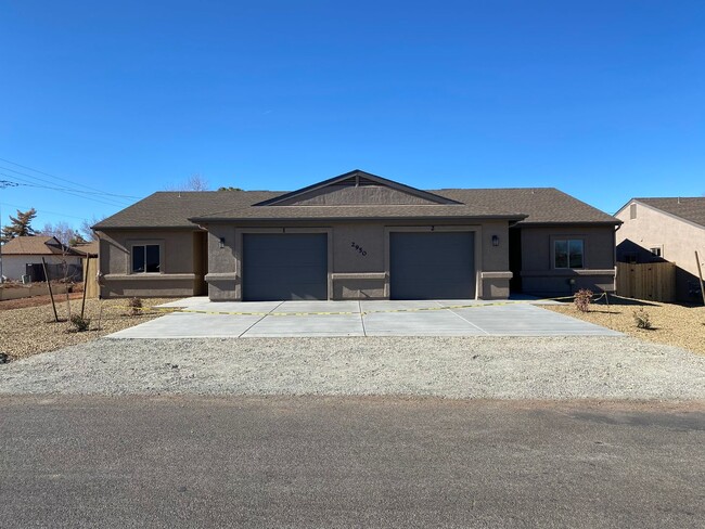 Foto del edificio - 2950 N Yavapai Rd E