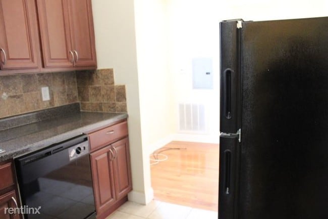 Building Photo - 1 br, 1 bath  - 510 40th St