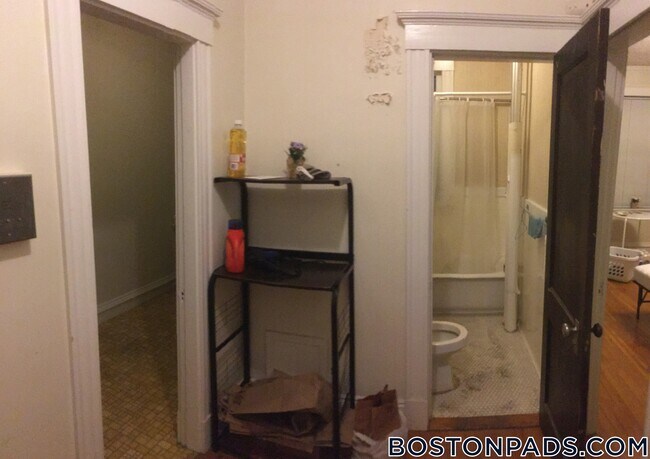 Building Photo - 17-19 Washington St.