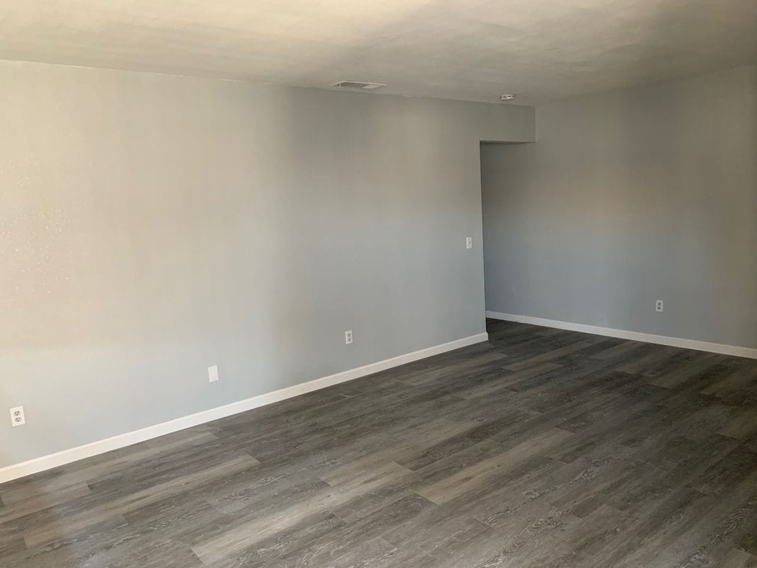 Primary Photo - 3500 Rainbow Ln