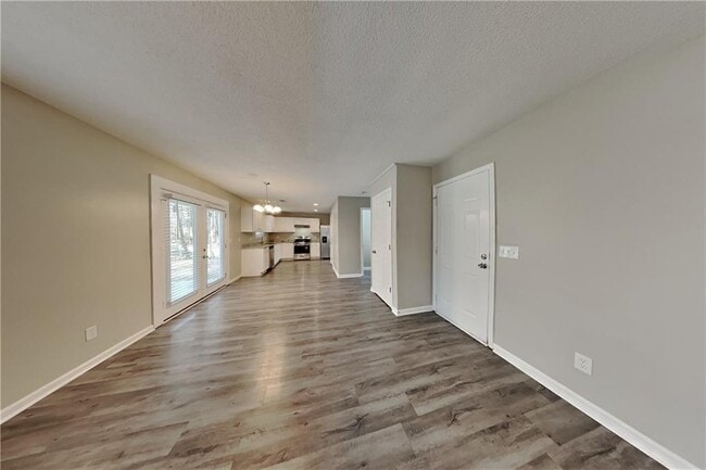 Foto del edificio - 573 Grandview Cir