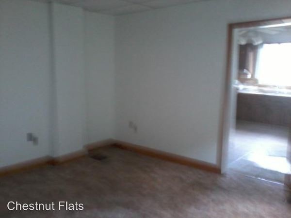 Building Photo - 26 Race St