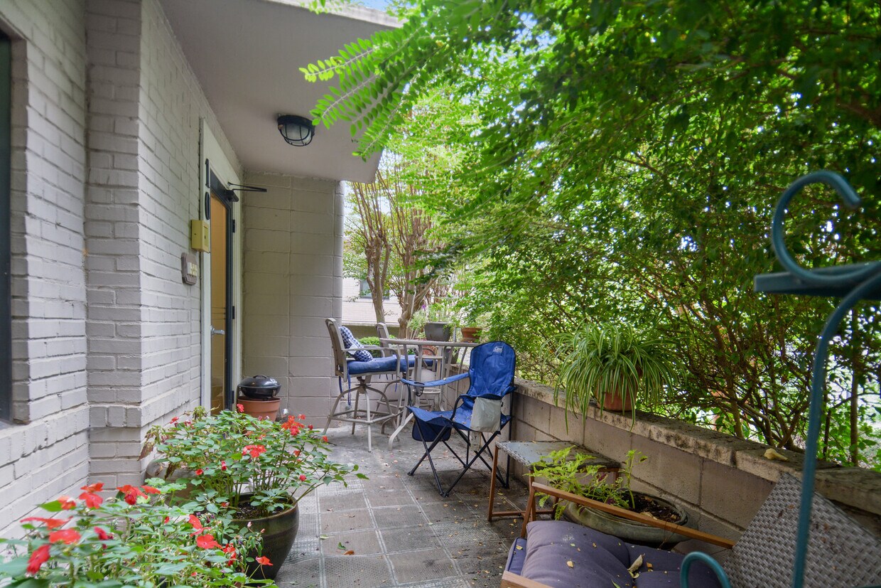 101 Ardmore Place Northwest GA Unit Apt 4, Atlanta, GA 30309