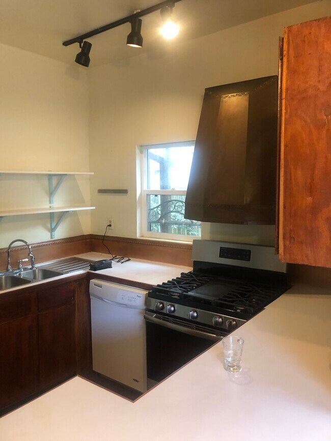 Foto del edificio - 715 29th Ave E