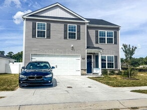 Building Photo - 2136 Montalvan Dr